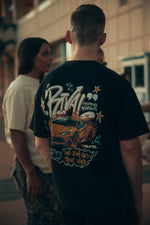 Graffiti Bull - Oversize Black Vintage Gradient T-Shirt